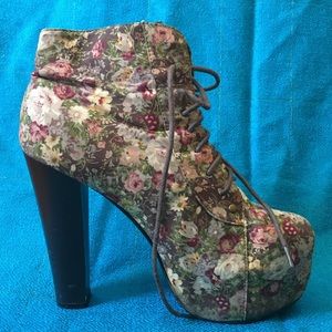 High Heeled Floral boots